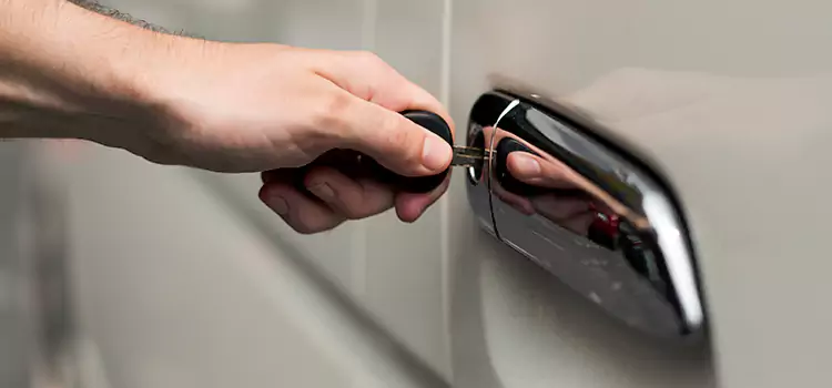 Why Choose Our Auto Locksmith Team in Glenview, IL?